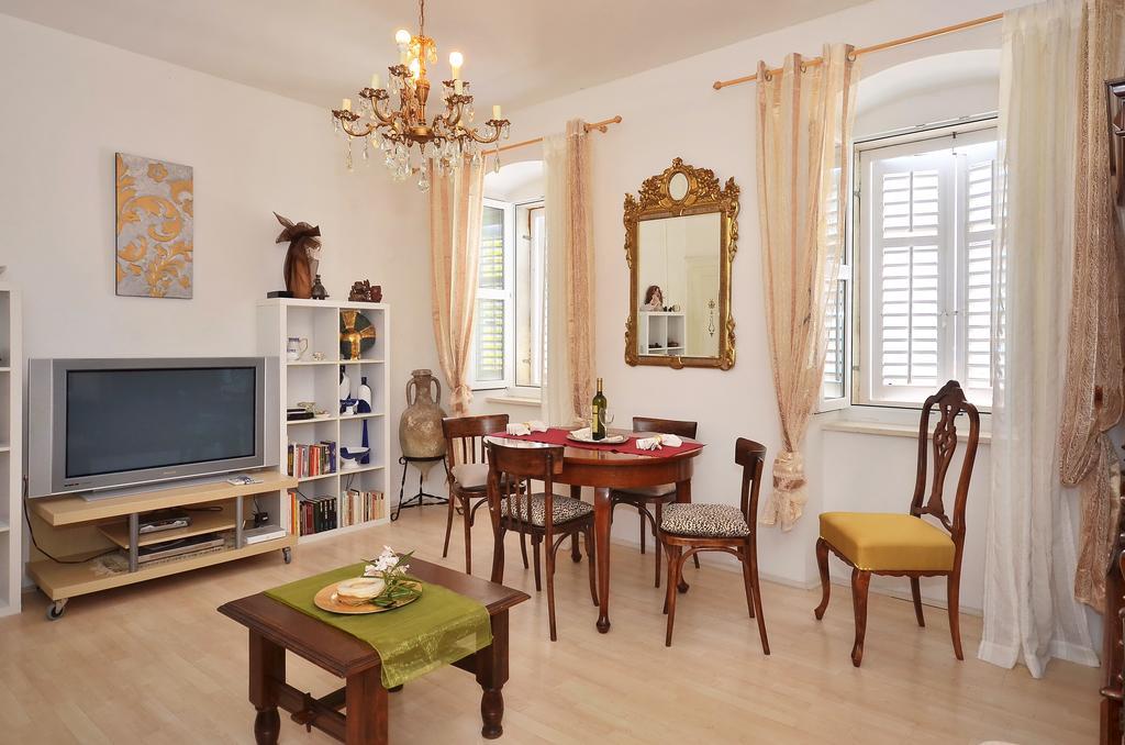 Apartment Pere S Mora Міміце Номер фото